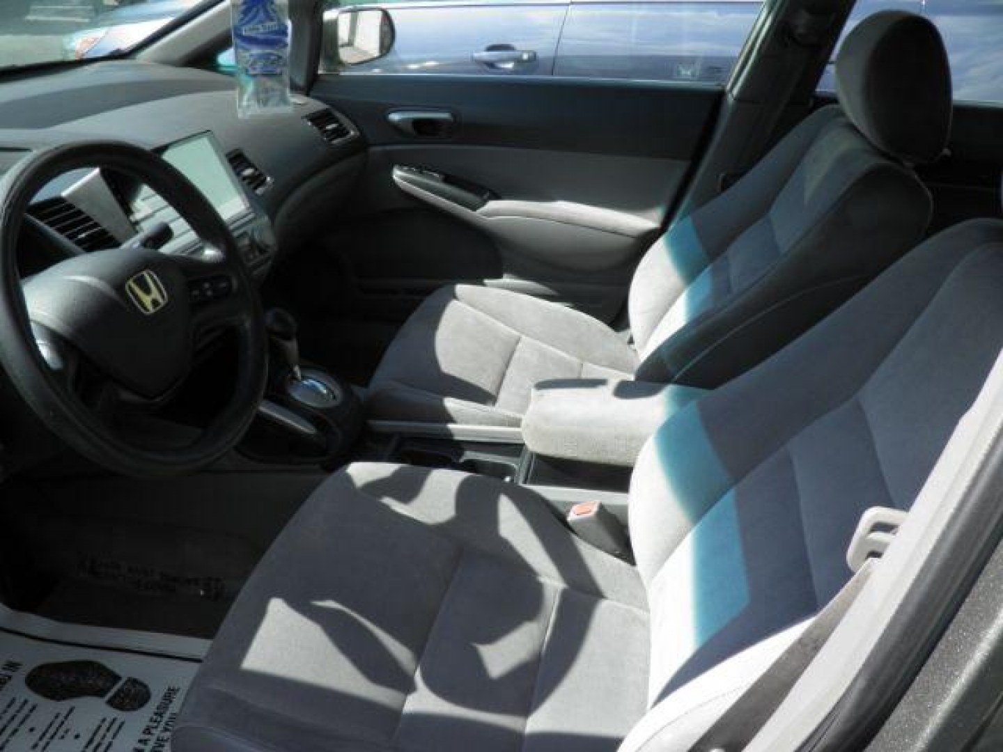 2006 Gray Honda Civic LX Sedan AT (1HGFA16536L) with an 1.8L L4 SOHC 16V engine, AT transmission, located at 15520 McMullen Hwy SW, Belair, MD, 21502, (301) 729-3700, 39.581375, -78.846451- Photo#1