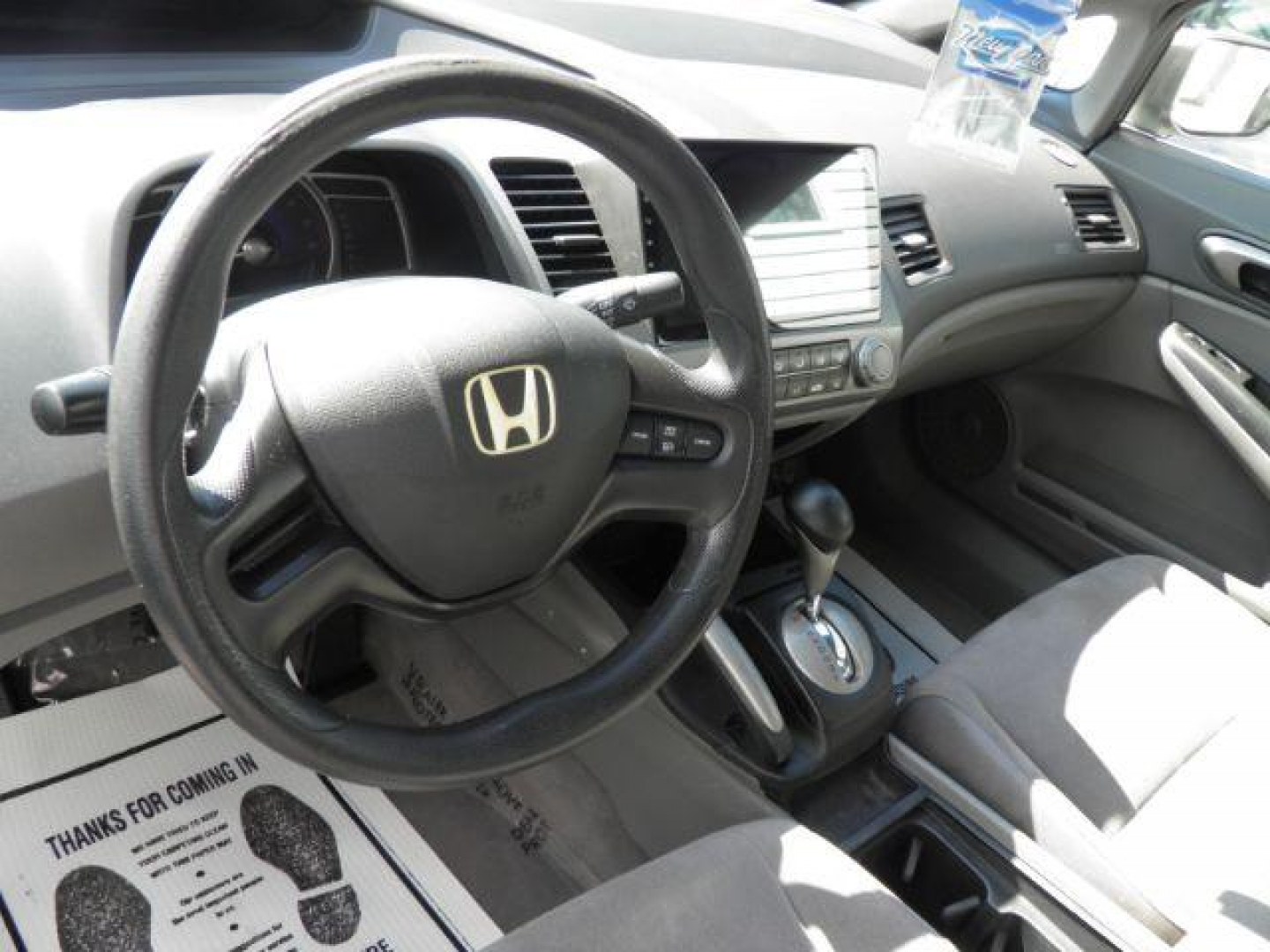 2006 Gray Honda Civic LX Sedan AT (1HGFA16536L) with an 1.8L L4 SOHC 16V engine, AT transmission, located at 15520 McMullen Hwy SW, Belair, MD, 21502, (301) 729-3700, 39.581375, -78.846451- Photo#2