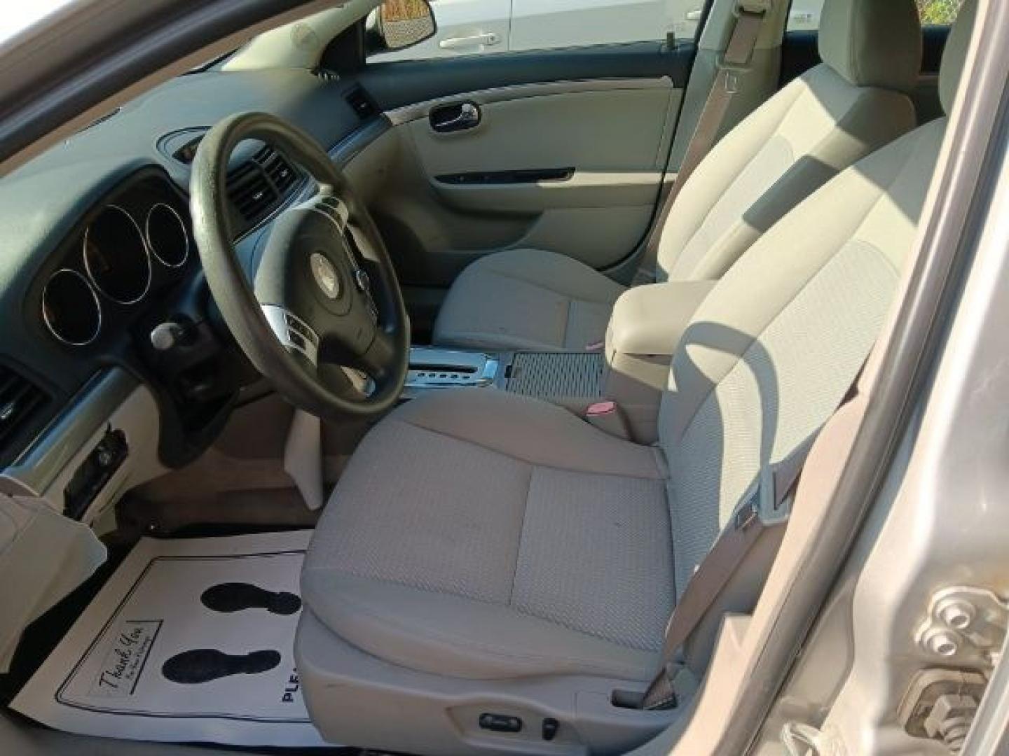2007 GRAY Saturn Aura XE (1G8ZS57N47F) with an 3.5L V6 engine, AT transmission, located at 15520 McMullen Hwy SW, Belair, MD, 21502, (301) 729-3700, 39.581375, -78.846451- Photo#1