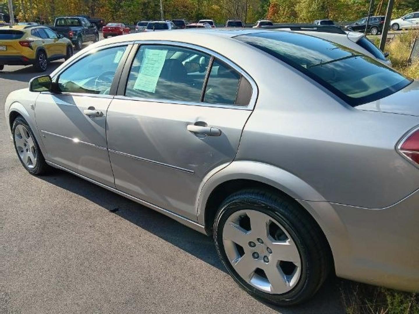 2007 GRAY Saturn Aura XE (1G8ZS57N47F) with an 3.5L V6 engine, AT transmission, located at 15520 McMullen Hwy SW, Belair, MD, 21502, (301) 729-3700, 39.581375, -78.846451- Photo#3