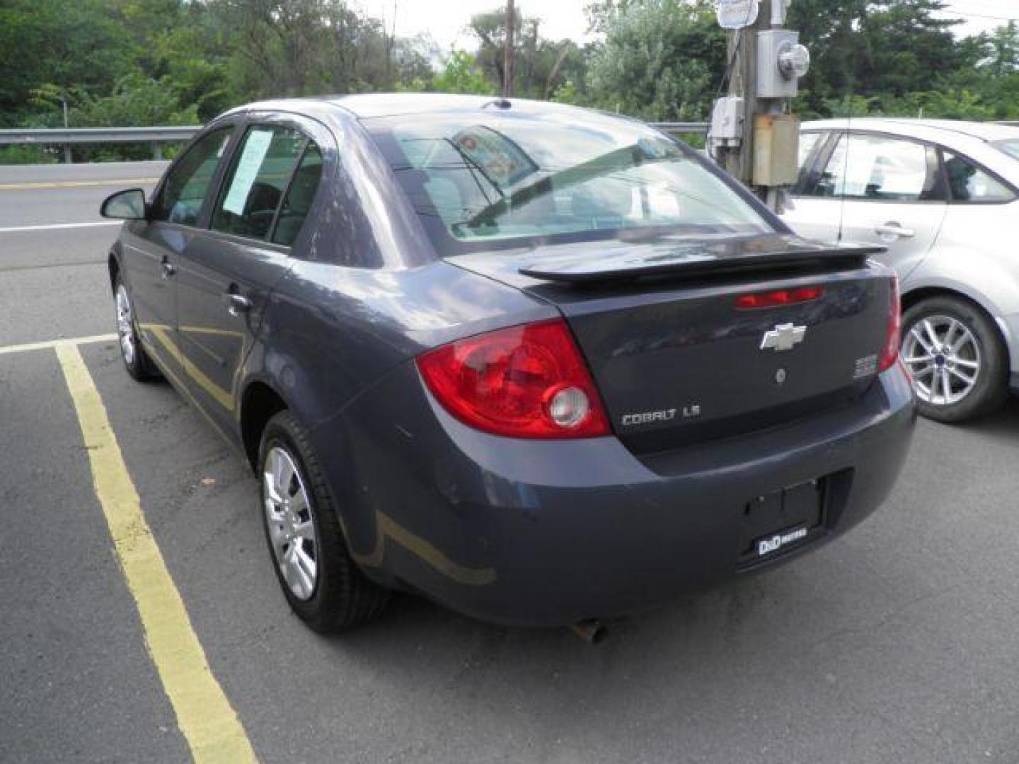 2008 Gray Chevrolet Cobalt LS Sedan (1G1AK58F487) with an 2.2L I4 engine, AT transmission, located at 15520 McMullen Hwy SW, Belair, MD, 21502, (301) 729-3700, 39.581375, -78.846451 - Photo#4