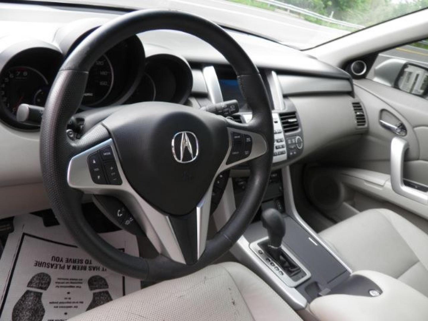 2009 SILVER Acura RDX TECH PKG (5J8TB18259A) with an 3.6L V6 engine, AT transmission, located at 15520 McMullen Hwy SW, Belair, MD, 21502, (301) 729-3700, 39.581375, -78.846451- Photo#2