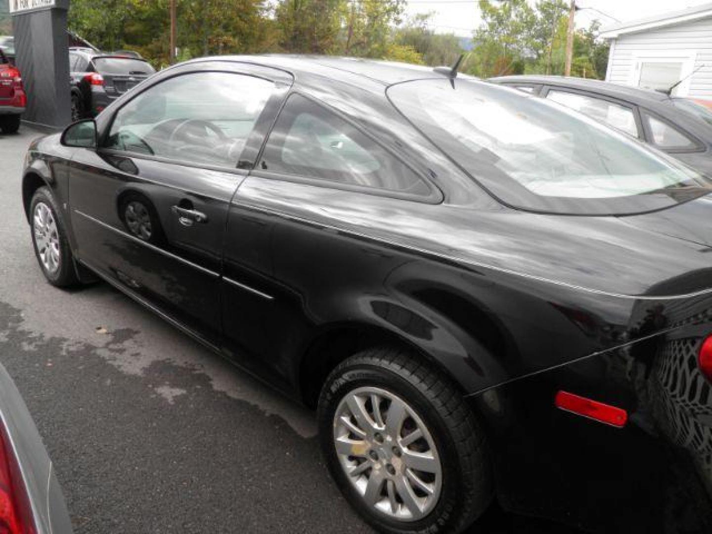 2009 Black Chevrolet Cobalt LS (1G1AS18H397) with an 2.2L I4 engine, AT transmission, located at 15520 McMullen Hwy SW, Belair, MD, 21502, (301) 729-3700, 39.581375, -78.846451 - Photo#4
