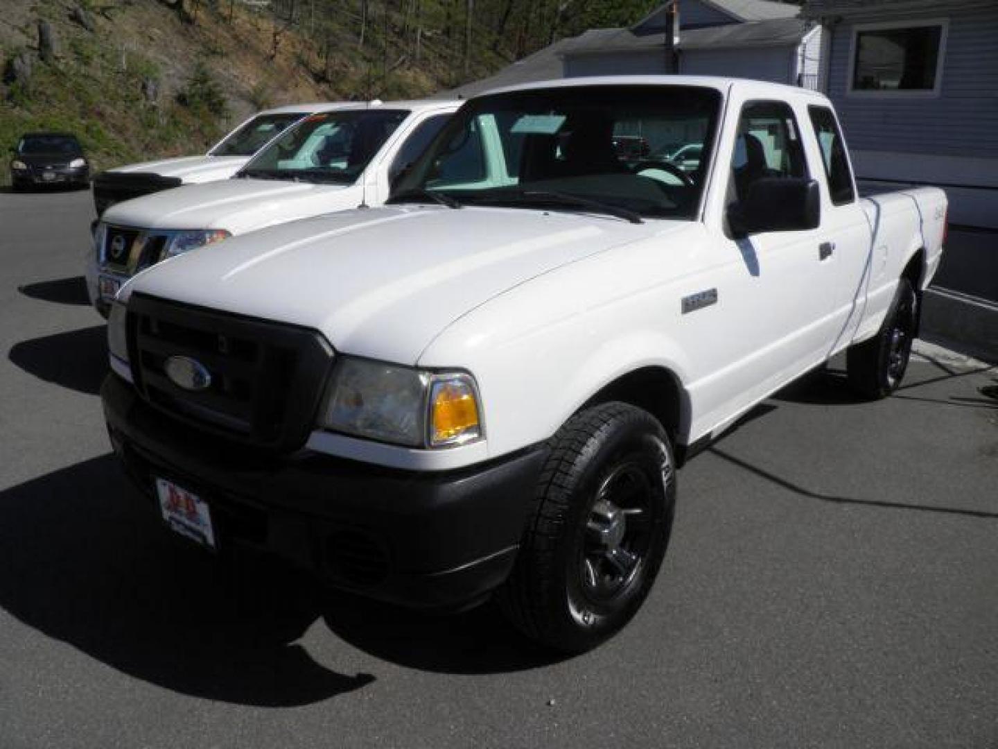 2009 WHITE Ford Ranger Sport SuperCab 4WD (1FTYR15E19P) with an 4.0 V6 engine, AT transmission, located at 15520 McMullen Hwy SW, Belair, MD, 21502, (301) 729-3700, 39.581375, -78.846451 - Photo#0