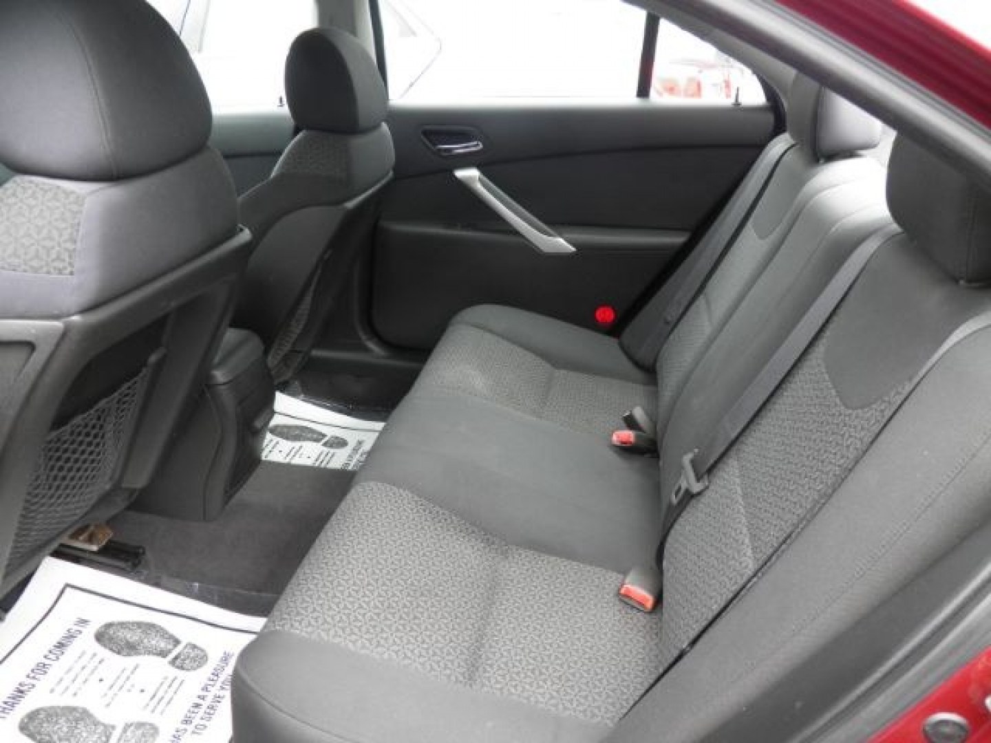 2009 RED Pontiac G6 Sedan (1G2ZJ57K794) with an 3.5L V6 OHV 12V engine, AT transmission, located at 15520 McMullen Hwy SW, Belair, MD, 21502, (301) 729-3700, 39.581375, -78.846451- Photo#3