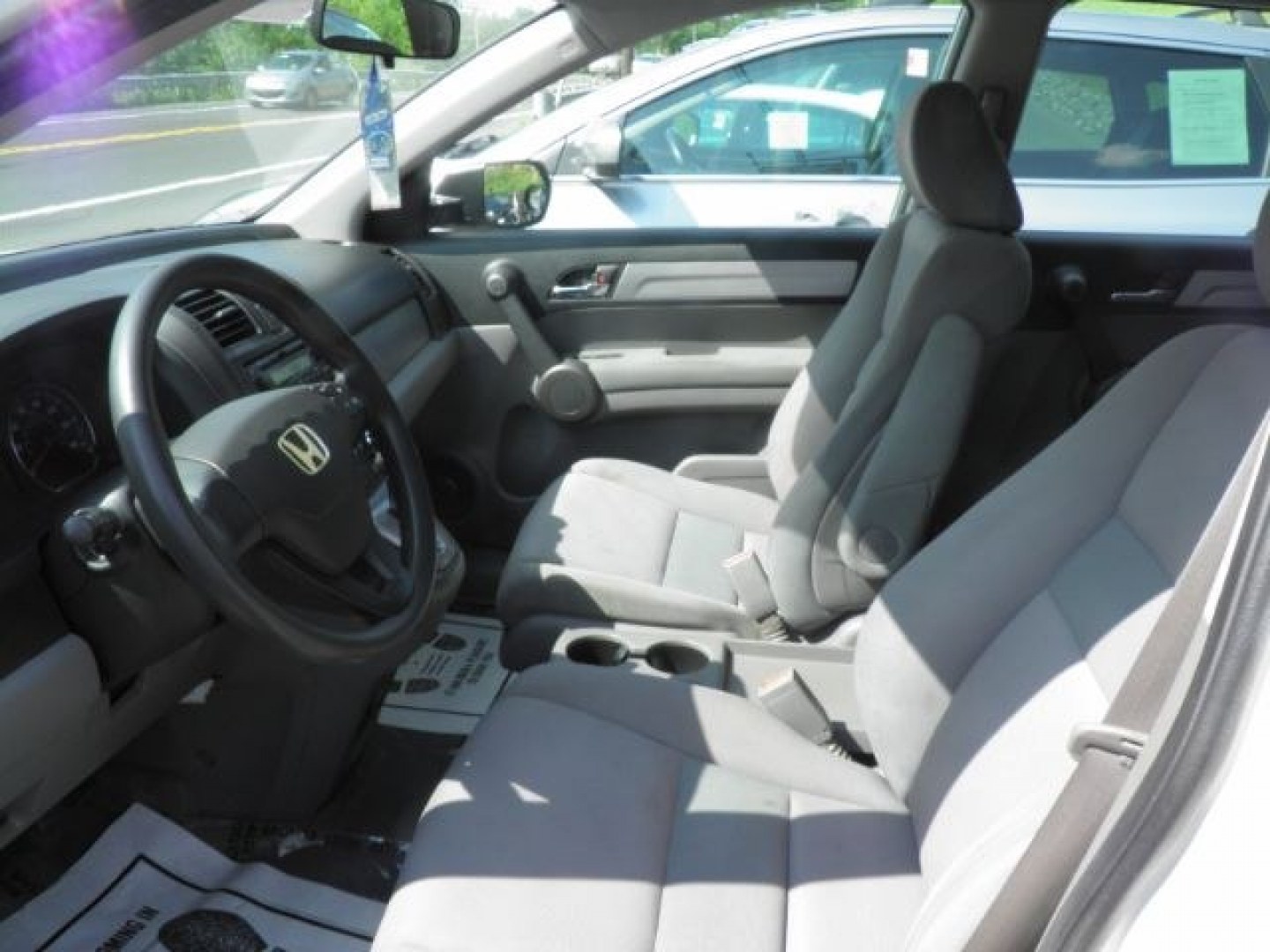 2010 WHITE Honda CR-V LX 4WD 5-Speed AT (5J6RE4H32AL) with an 2.4L L4 engine, AT transmission, located at 15520 McMullen Hwy SW, Belair, MD, 21502, (301) 729-3700, 39.581375, -78.846451- Photo#1