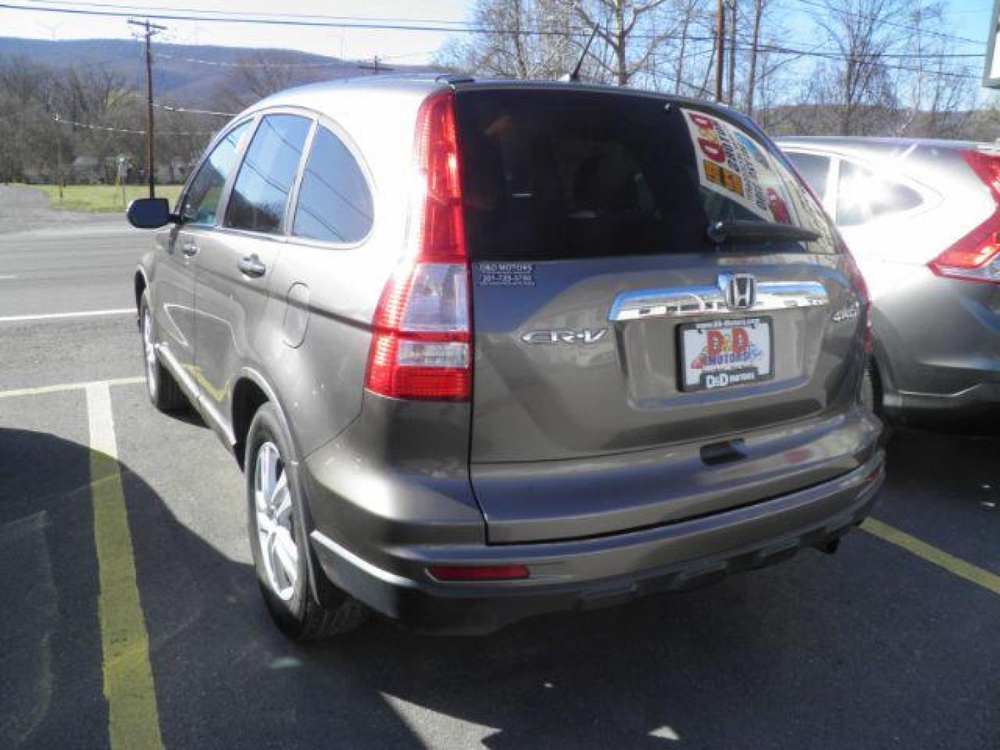 2010 GRAY Honda CR-V EX 4WD 5-Speed AT (5J6RE4H55AL) with an 2.4L L4 engine, AT transmission, located at 15520 McMullen Hwy SW, Belair, MD, 21502, (301) 729-3700, 39.581375, -78.846451 - Photo#5
