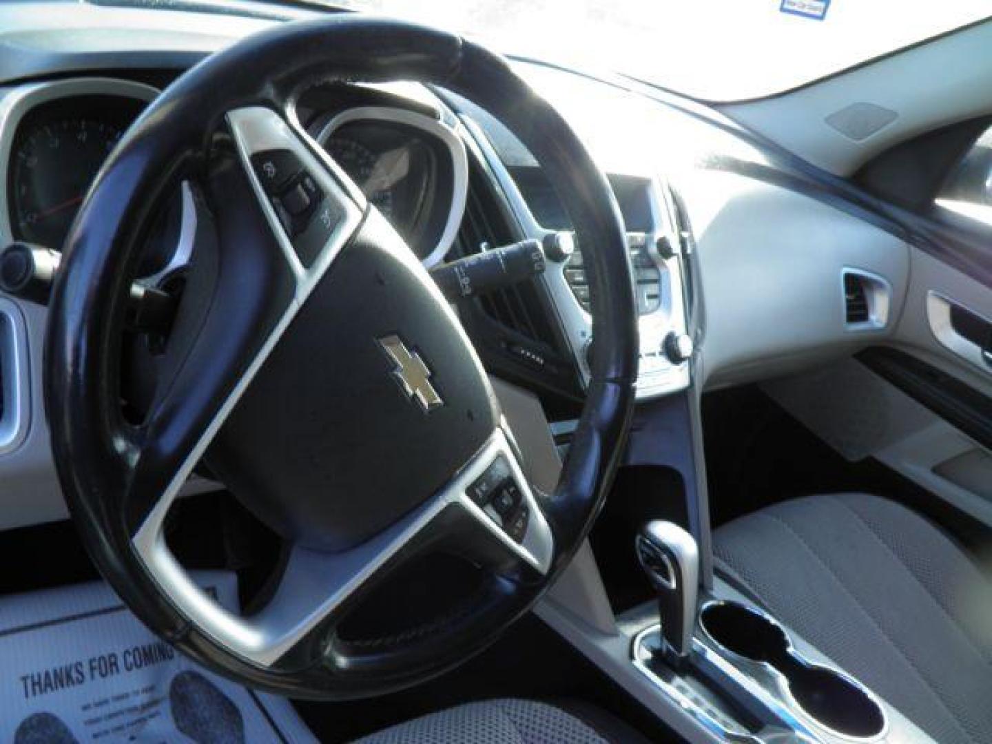 2011 GRAY Chevrolet Equinox 1LT 2WD (2CNFLDE50B6) with an 3.0 V6 engine, AT transmission, located at 19521 New George's Creek Rd SW, Barton, MD, 21521, (301) 463-2404, 39.524323, -79.017906 - Photo#2