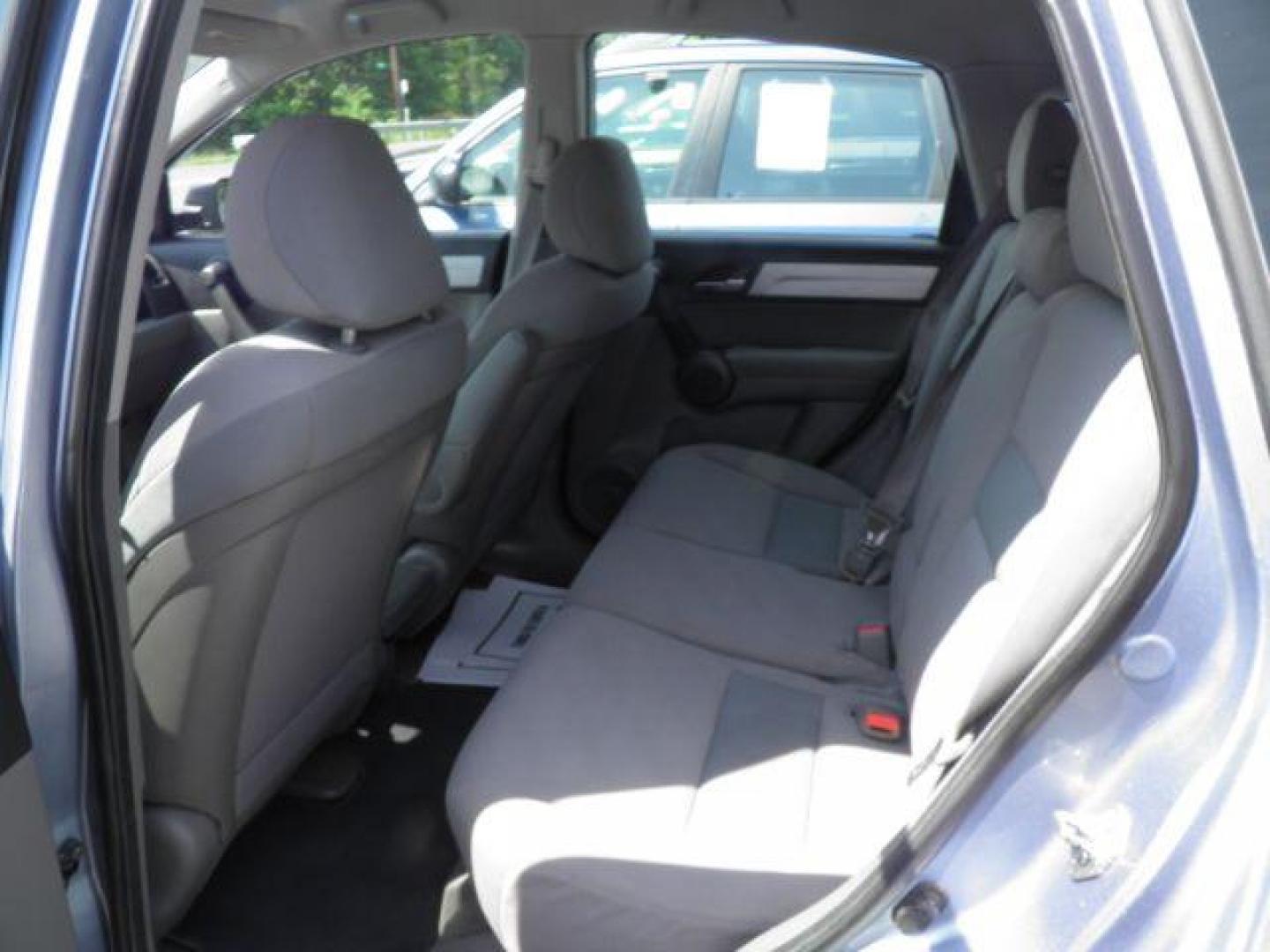 2011 Blue Honda CR-V LX (5J6RE4H30BL) with an 2.4L I4 engine, AT transmission, located at 15520 McMullen Hwy SW, Belair, MD, 21502, (301) 729-3700, 39.581375, -78.846451 - Photo#3