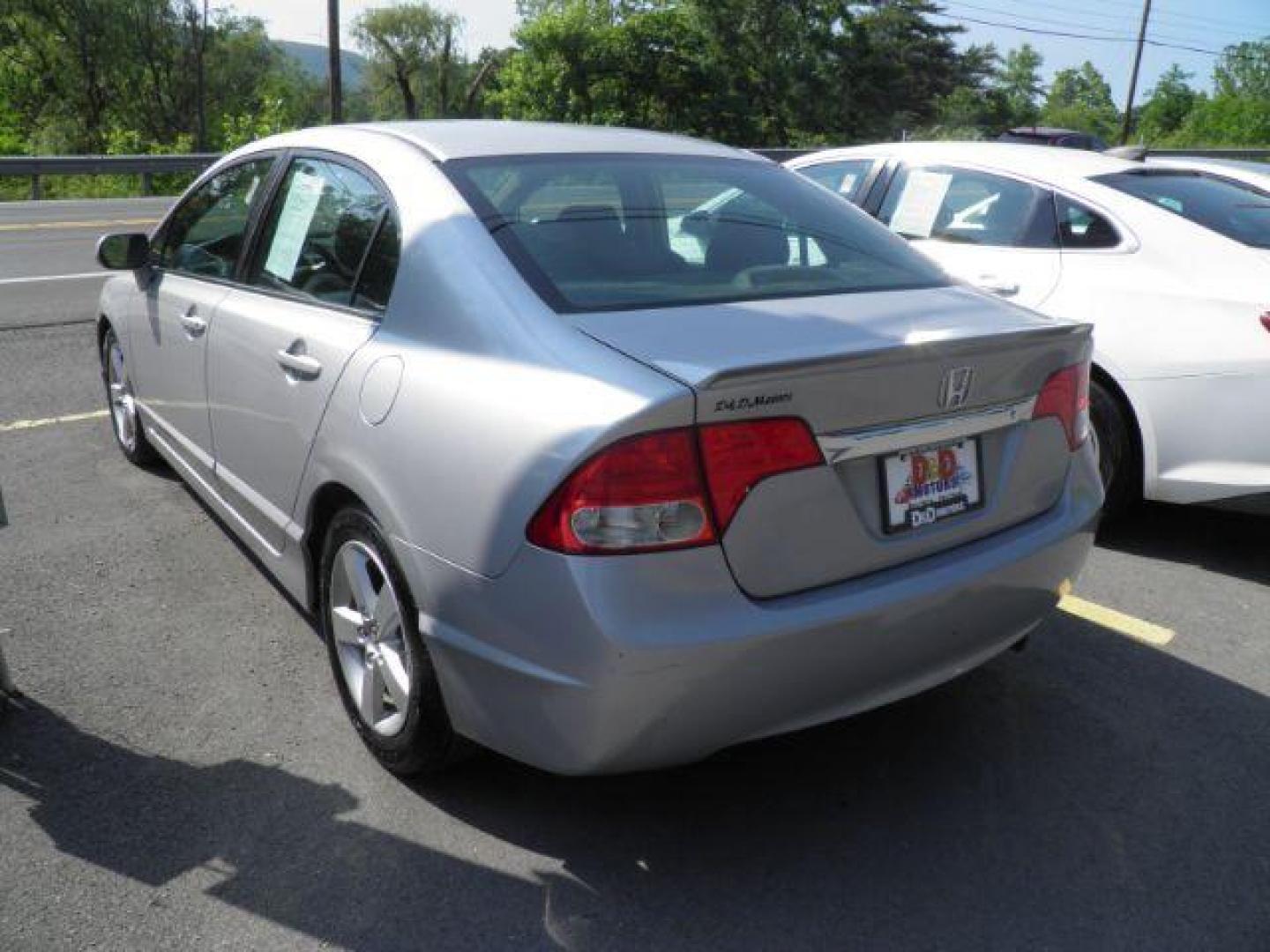 2011 Silver Honda Civic LX-S (2HGFA1F69BH) with an 1.8L I4 engine, AT transmission, located at 19521 New George's Creek Rd SW, Barton, MD, 21521, (301) 463-2404, 39.524323, -79.017906 - Photo#4