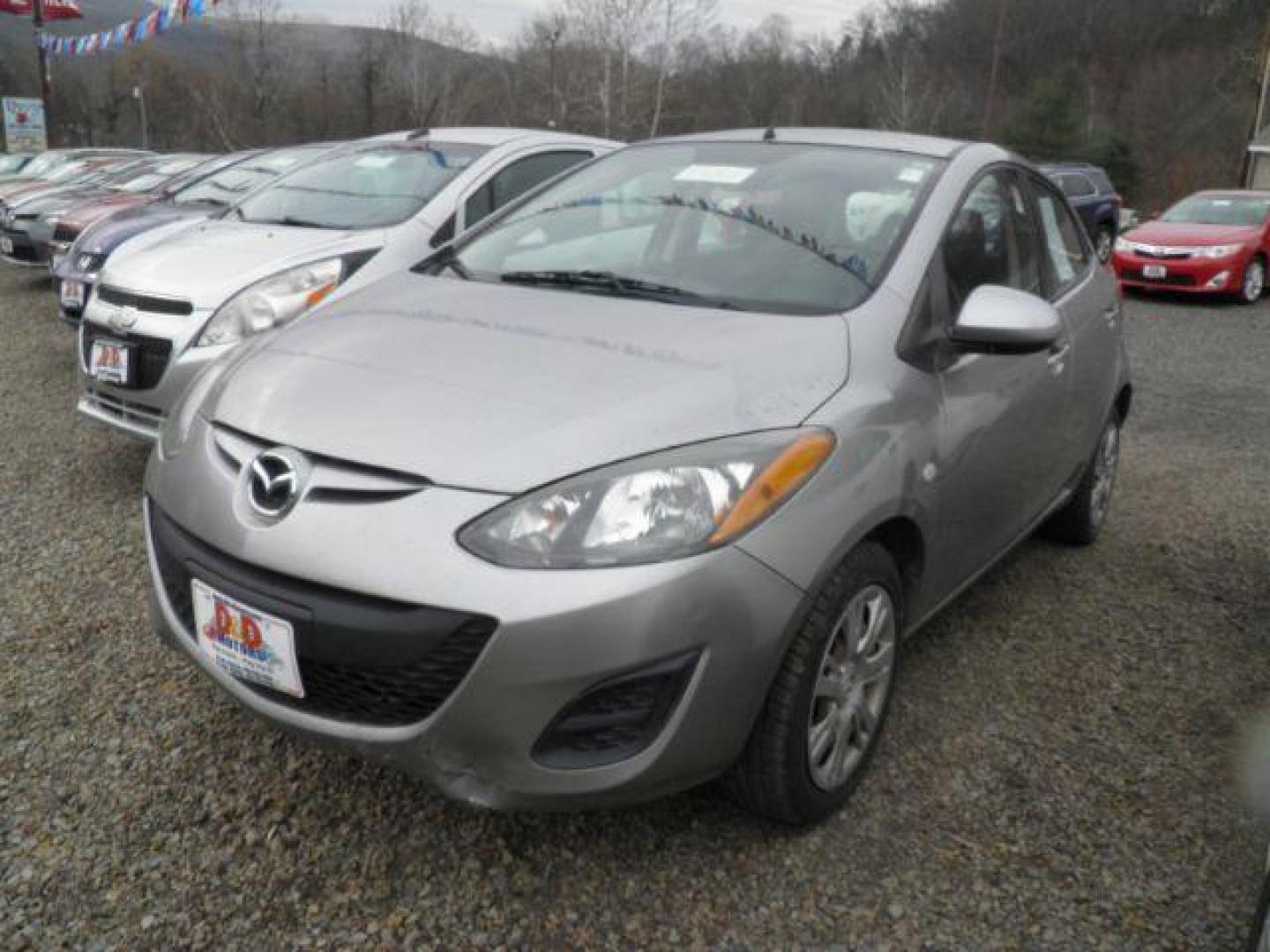 2011 SILVER MAZDA 2 Sport (JM1DE1HZ3B0) with an 1.5L L4 engine, AT transmission, located at 19521 New George's Creek Rd SW, Barton, MD, 21521, (301) 463-2404, 39.524323, -79.017906 - Photo#0