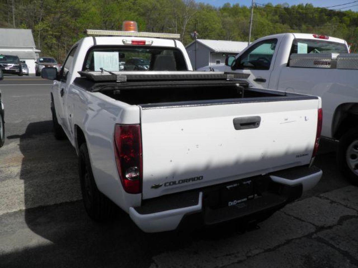 2012 White Chevrolet Colorado Work Truck 2WD (1GCCSBF96C8) with an 2.9L I4 engine, AT transmission, located at 15520 McMullen Hwy SW, Belair, MD, 21502, (301) 729-3700, 39.581375, -78.846451 - Photo#3