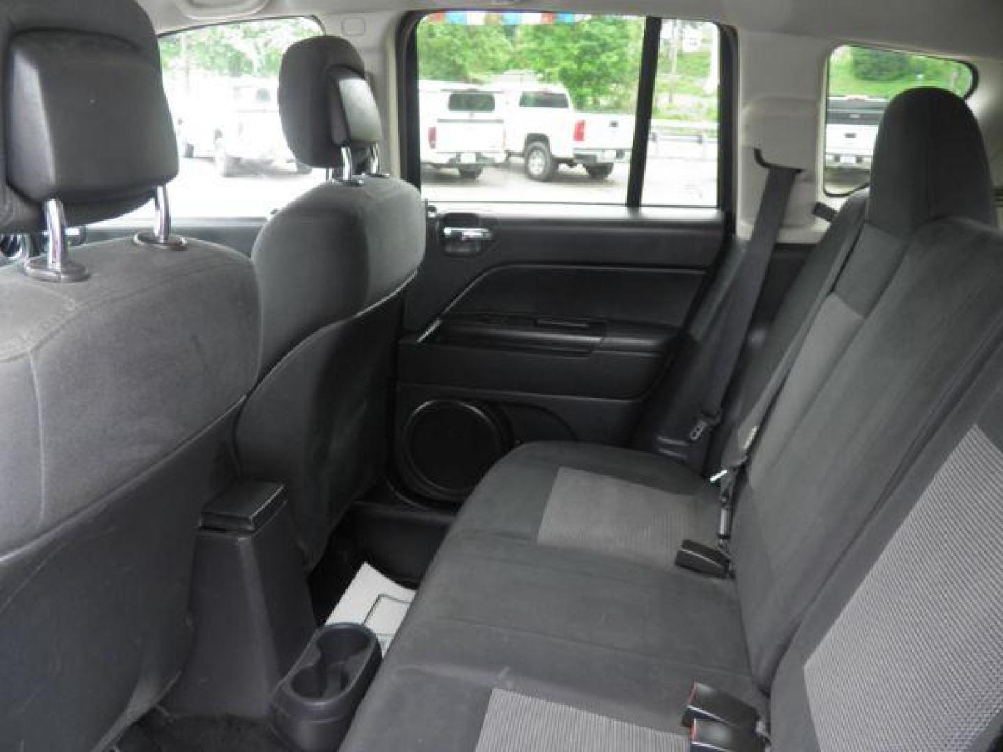 2012 Blue Jeep Compass Sport 4WD (1C4NJDBB2CD) with an 2.4L I4 engine, AT transmission, located at 19521 New George's Creek Rd SW, Barton, MD, 21521, (301) 463-2404, 39.524323, -79.017906 - Photo#3