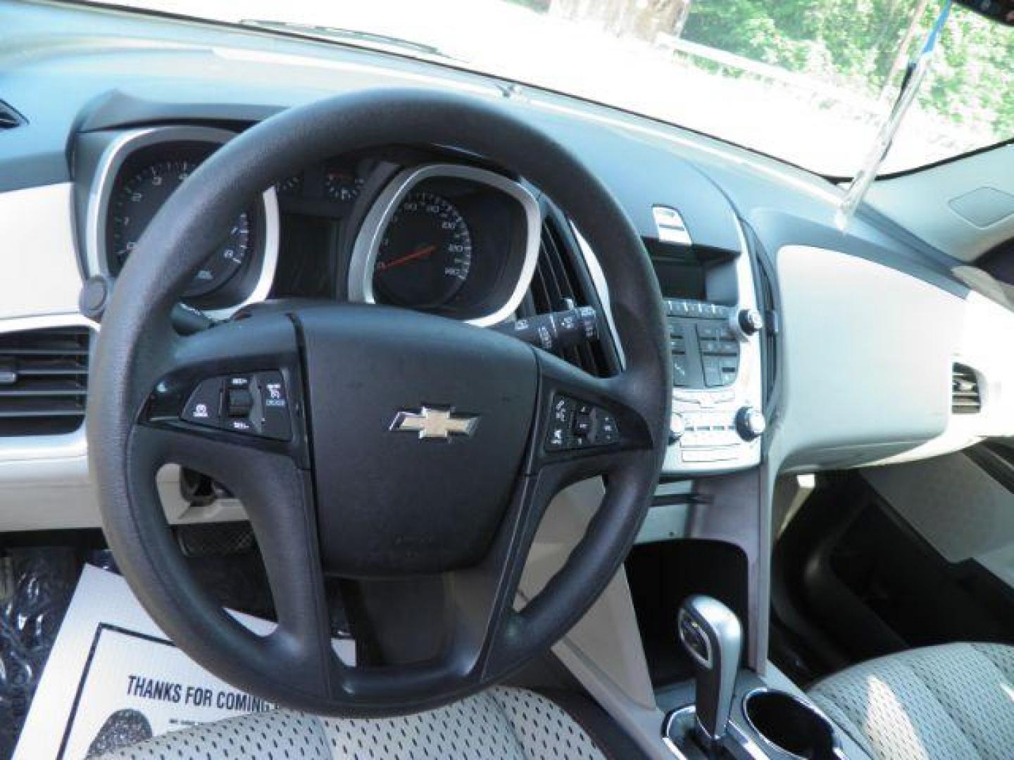 2013 White Chevrolet Equinox LS (2GNALBEK4D6) with an 2.4L I4 engine, AT transmission, located at 15520 McMullen Hwy SW, Belair, MD, 21502, (301) 729-3700, 39.581375, -78.846451 - Photo#2