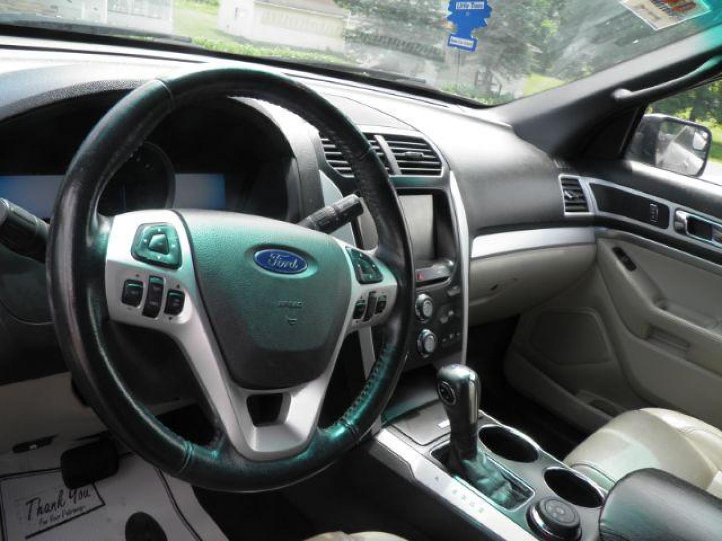 2013 Gray Ford Explorer XLT (1FM5K8D81DG) with an 3.5L V6 engine, AT transmission, located at 19521 New George's Creek Rd SW, Barton, MD, 21521, (301) 463-2404, 39.524323, -79.017906 - Photo#2