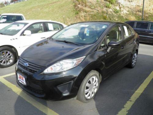 2013 FORD FIESTA