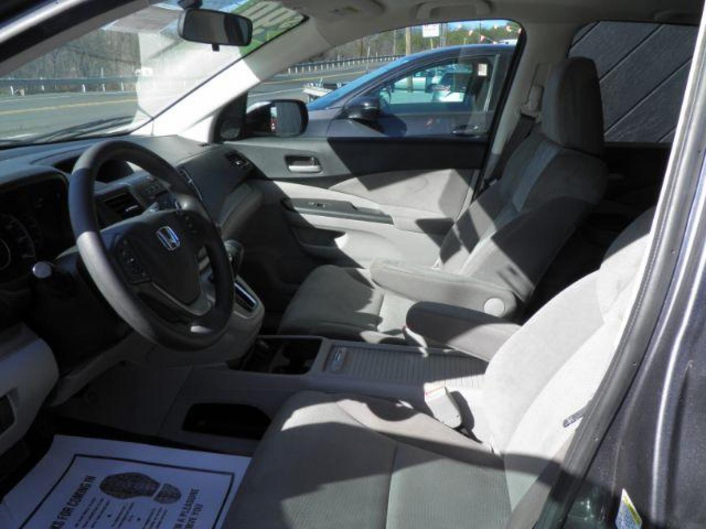 2013 GRAY Honda CR-V EX 4WD 5-Speed AT (2HKRM4H50DH) with an 2.4L L4 engine, AT transmission, located at 15520 McMullen Hwy SW, Belair, MD, 21502, (301) 729-3700, 39.581375, -78.846451 - Photo#1
