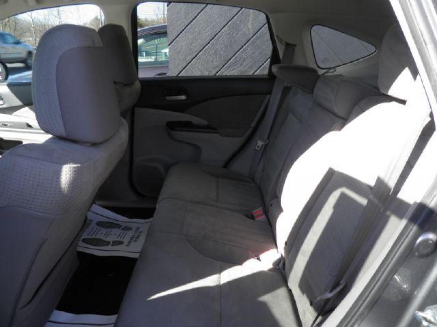 2013 GRAY Honda CR-V EX 4WD 5-Speed AT (2HKRM4H50DH) with an 2.4L L4 engine, AT transmission, located at 15520 McMullen Hwy SW, Belair, MD, 21502, (301) 729-3700, 39.581375, -78.846451 - Photo#3