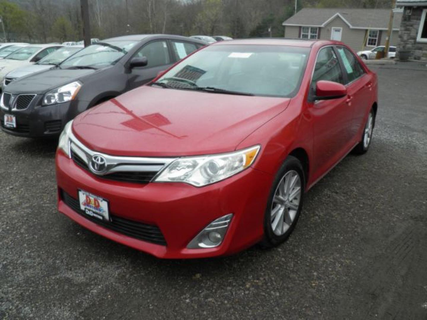 2013 Red Toyota Camry XLE (4T4BF1FK3DR) with an 2.5L I4 engine, AT transmission, located at 19521 New George's Creek Rd SW, Barton, MD, 21521, (301) 463-2404, 39.524323, -79.017906- Photo#0