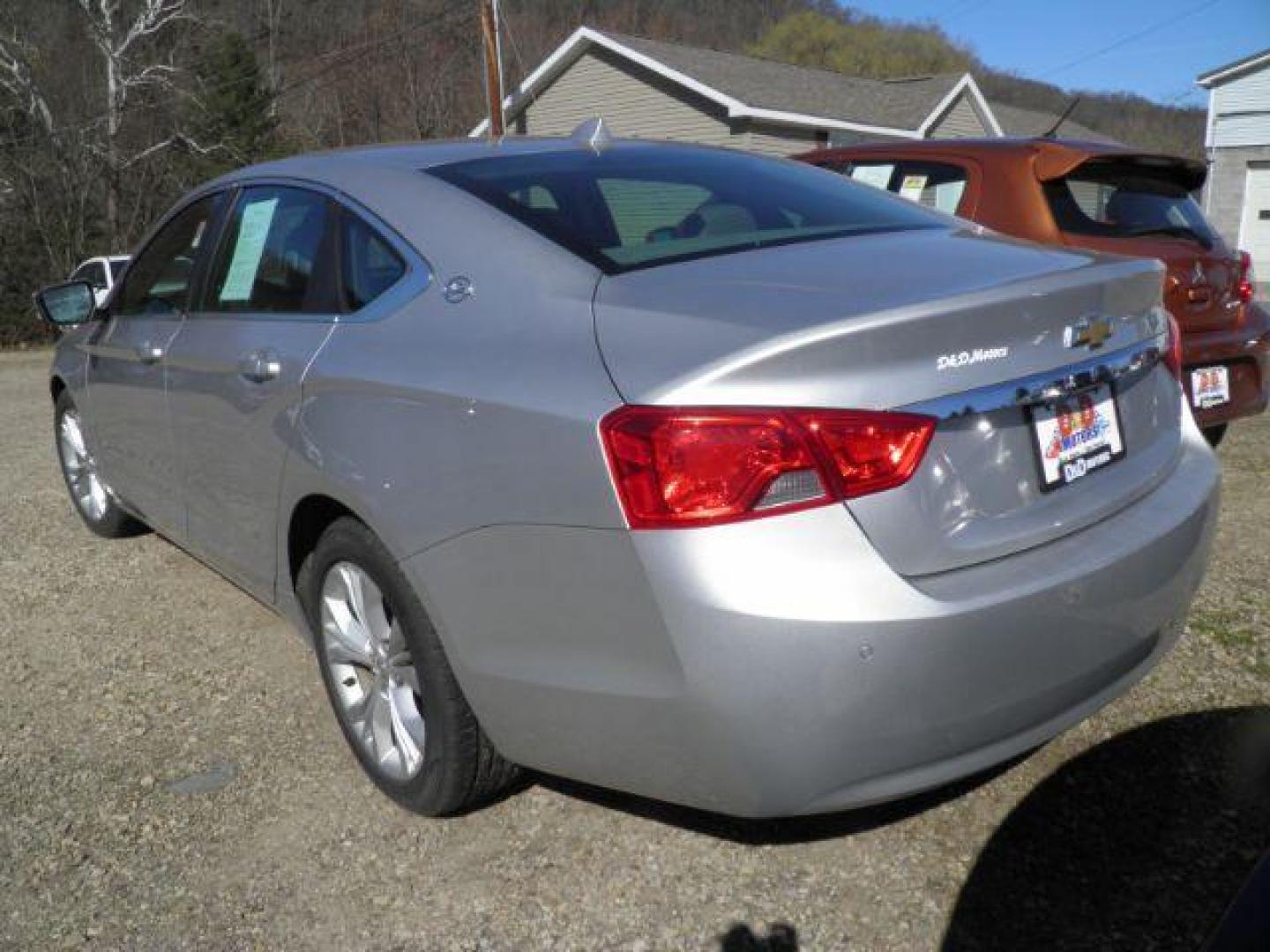 2014 SILVER Chevrolet Impala 2LT (2G1125S39E9) with an 3.6L V6 engine, AT transmission, located at 19521 New George's Creek Rd SW, Barton, MD, 21521, (301) 463-2404, 39.524323, -79.017906 - Photo#4