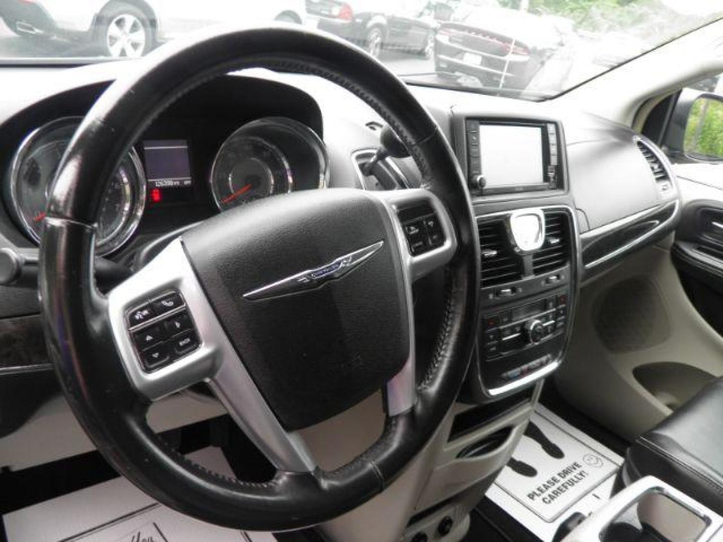 2014 Gray Chrysler Town and Country Touring (2C4RC1BG8ER) with an 3.6L V6 engine, AT transmission, located at 15520 McMullen Hwy SW, Belair, MD, 21502, (301) 729-3700, 39.581375, -78.846451 - Photo#2