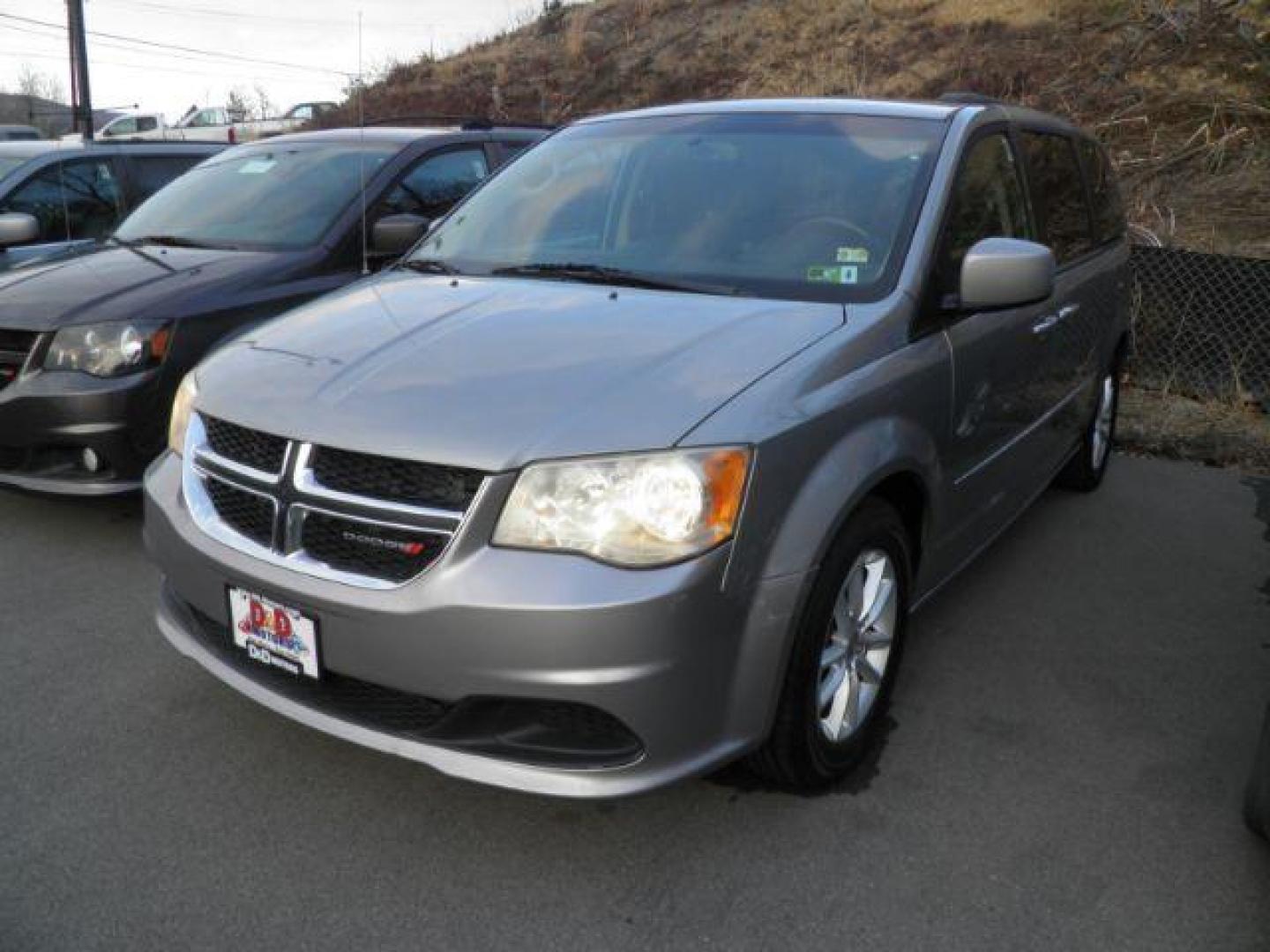 2014 Gray Dodge Grand Caravan SXT (2C4RDGCG6ER) with an 3.6L V6 engine, AT transmission, located at 15520 McMullen Hwy SW, Belair, MD, 21502, (301) 729-3700, 39.581375, -78.846451 - Photo#0