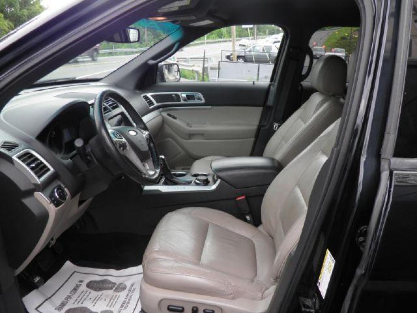 2014 Black Ford Explorer XLT (1FM5K8D81EG) with an 3.5L V6 engine, AT transmission, located at 15520 McMullen Hwy SW, Belair, MD, 21502, (301) 729-3700, 39.581375, -78.846451 - Photo#1