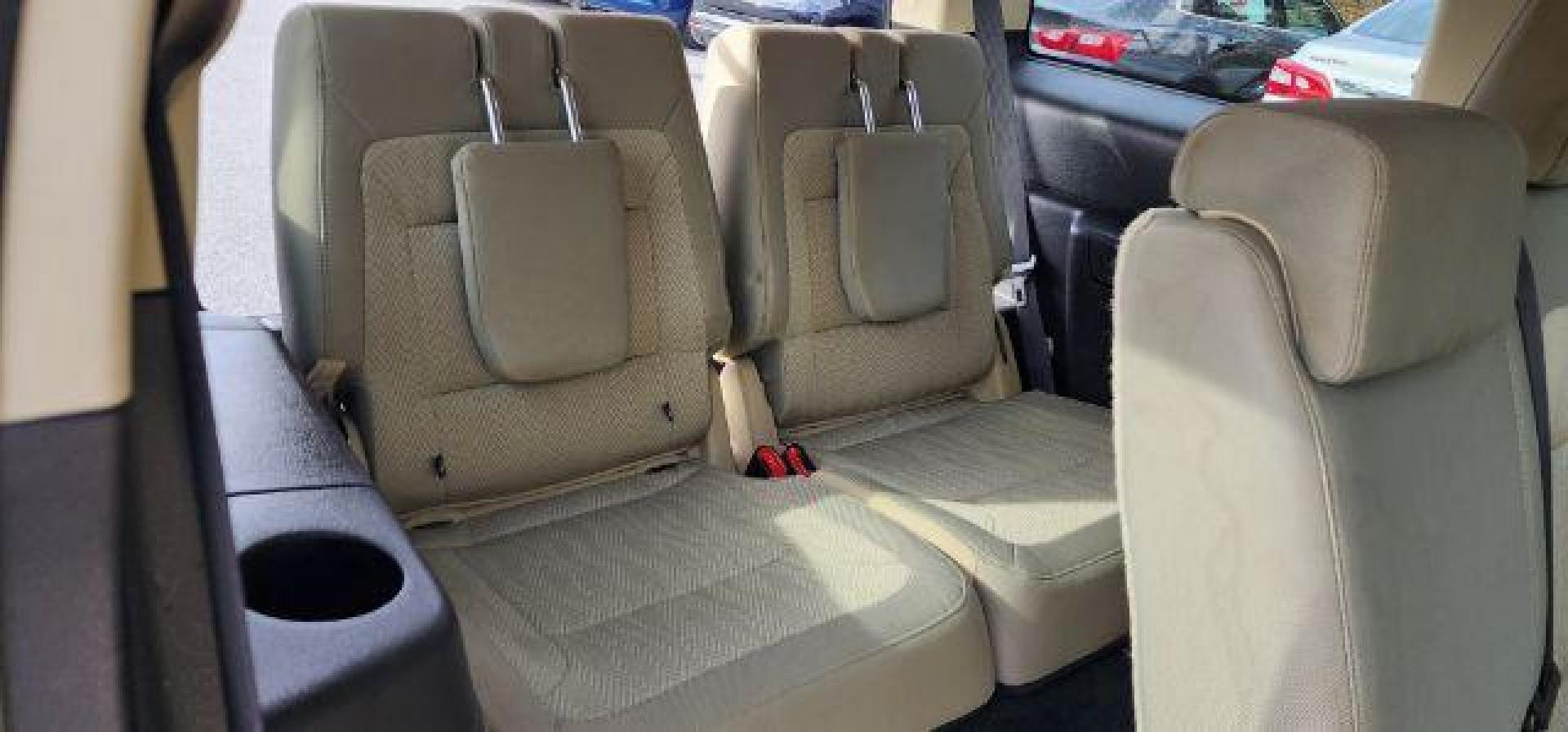 2014 SILVER /Charcoal Black Ford Flex SEL AWD (2FMHK6C84EB) with an 3.5L V6 engine, AT transmission, located at 15520 McMullen Hwy SW, Belair, MD, 21502, (301) 729-3700, 39.581375, -78.846451 - Photo#10