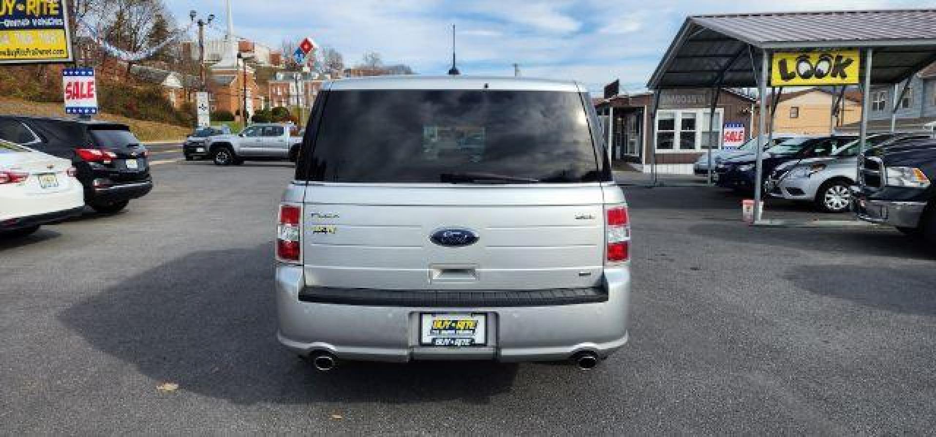 2014 SILVER /Charcoal Black Ford Flex SEL AWD (2FMHK6C84EB) with an 3.5L V6 engine, AT transmission, located at 15520 McMullen Hwy SW, Belair, MD, 21502, (301) 729-3700, 39.581375, -78.846451 - Photo#5