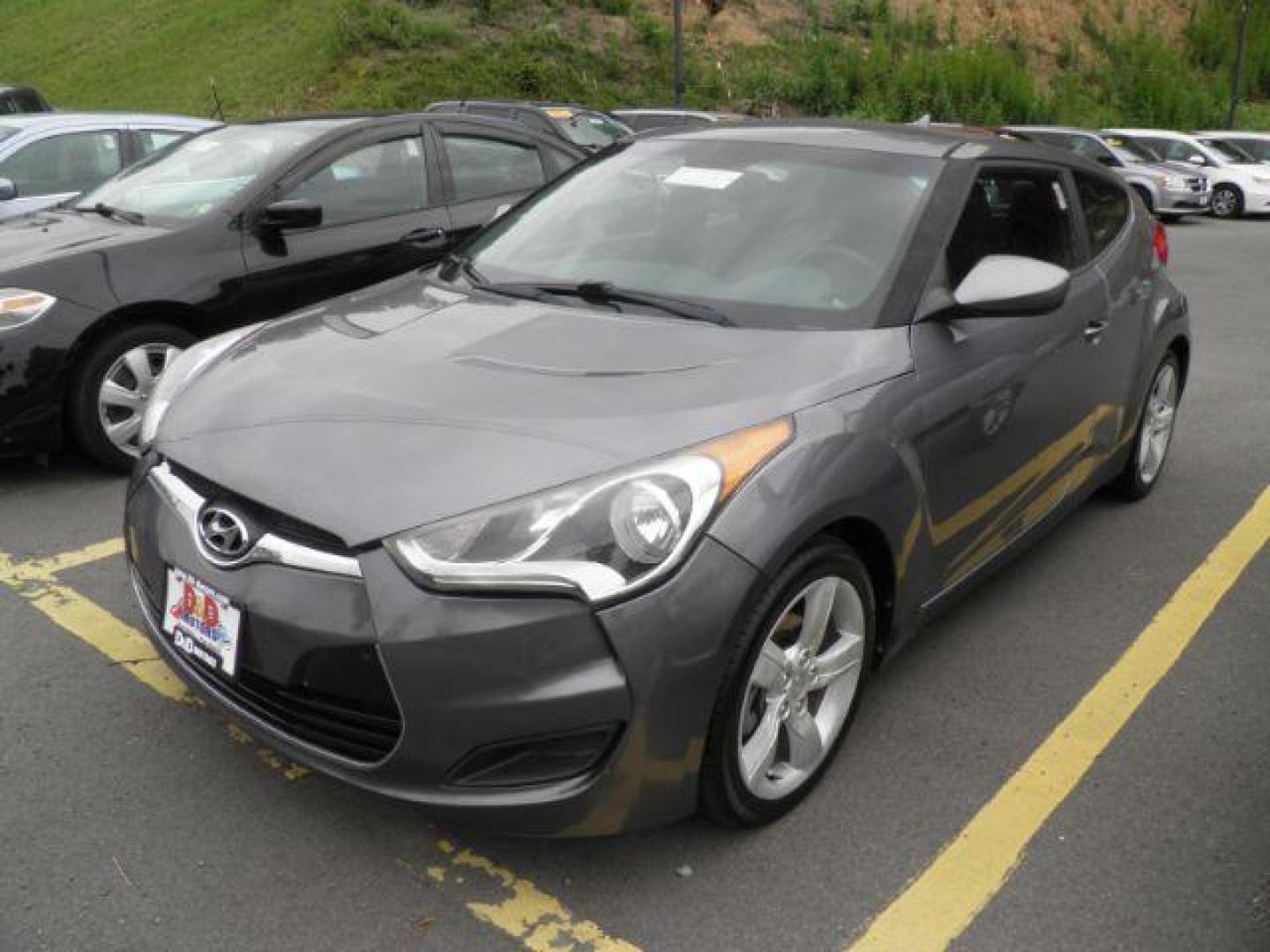 2014 Gray Hyundai Veloster Base (KMHTC6AD6EU) with an 1.6L I4 engine, AT transmission, located at 15520 McMullen Hwy SW, Belair, MD, 21502, (301) 729-3700, 39.581375, -78.846451 - Photo#0