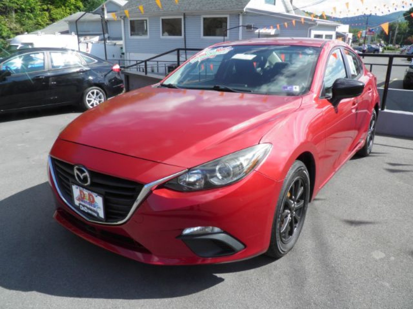 2014 RED Mazda 3 i SV (JM1BM1T79E1) with an 2.0l L4 engine, 6sp transmission, located at 19521 New George's Creek Rd SW, Barton, MD, 21521, (301) 463-2404, 39.524323, -79.017906- Photo#0