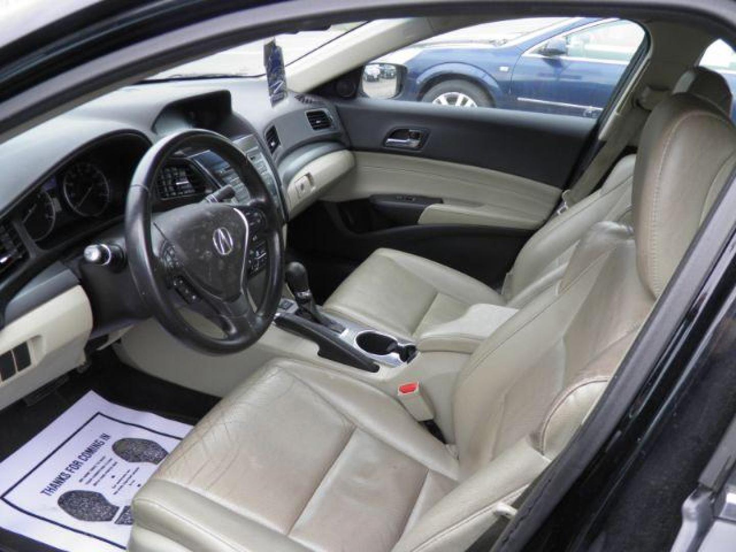 2015 Black Acura ILX 5-Spd AT w/ Premium Package (19VDE1F58FE) with an 2.0L I4 engine, AT transmission, located at 15520 McMullen Hwy SW, Belair, MD, 21502, (301) 729-3700, 39.581375, -78.846451 - Photo#1