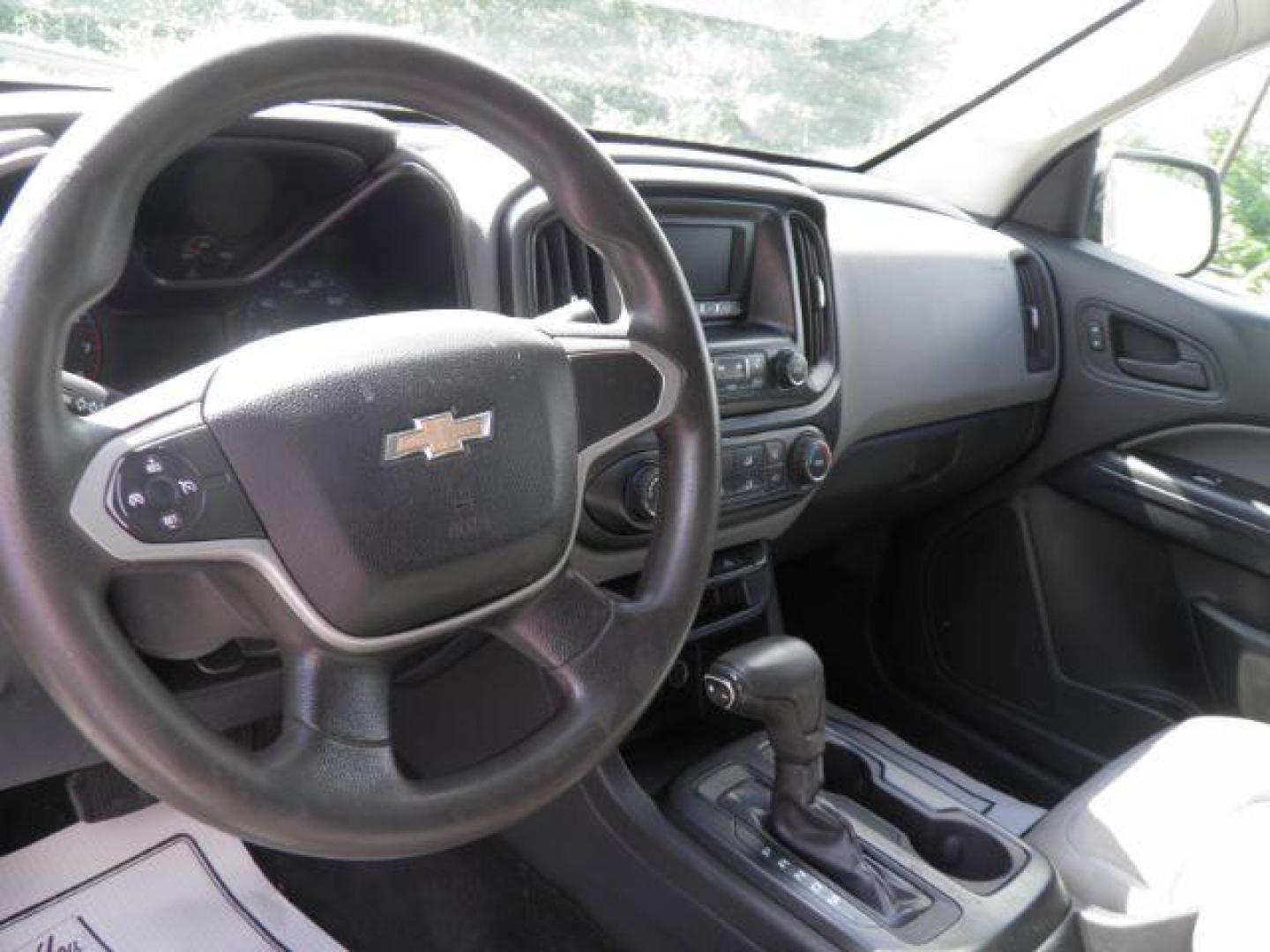 2015 White Chevrolet Colorado WT (1GCHTAEA2F1) with an 2.5L I4 engine, AT transmission, located at 15520 McMullen Hwy SW, Belair, MD, 21502, (301) 729-3700, 39.581375, -78.846451 - Photo#2