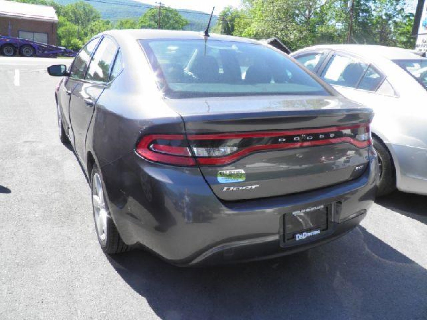 2015 GRAY Dodge Dart SXT (1C3CDFBB4FD) with an 2.4L L4 engine, AT transmission, located at 15520 McMullen Hwy SW, Belair, MD, 21502, (301) 729-3700, 39.581375, -78.846451- Photo#4