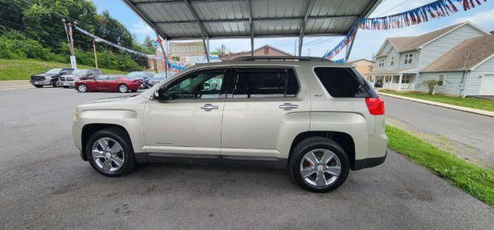 2015 Tan /Jet Black GMC Terrain SLT-2 (2GKFLYE35F6) with an 3.6L V6 engine, AT transmission, located at 19521 New George's Creek Rd SW, Barton, MD, 21521, (301) 463-2404, 39.524323, -79.017906 - Photo#3