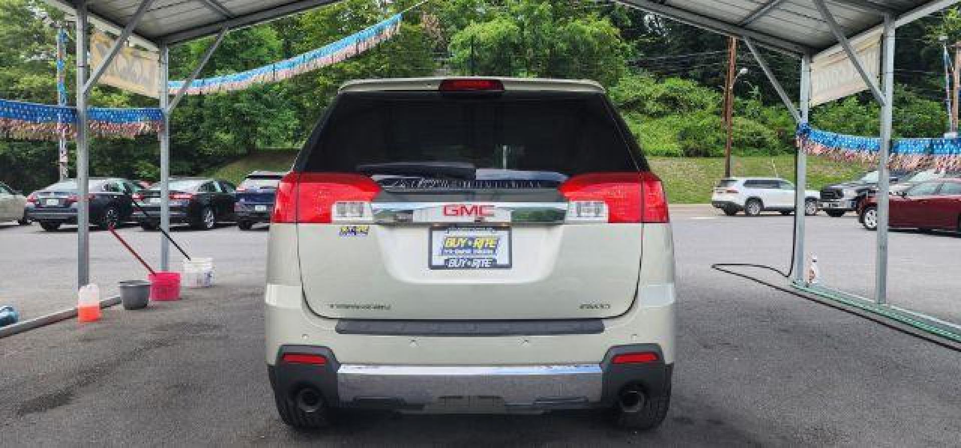 2015 Tan /Jet Black GMC Terrain SLT-2 (2GKFLYE35F6) with an 3.6L V6 engine, AT transmission, located at 19521 New George's Creek Rd SW, Barton, MD, 21521, (301) 463-2404, 39.524323, -79.017906 - Photo#9