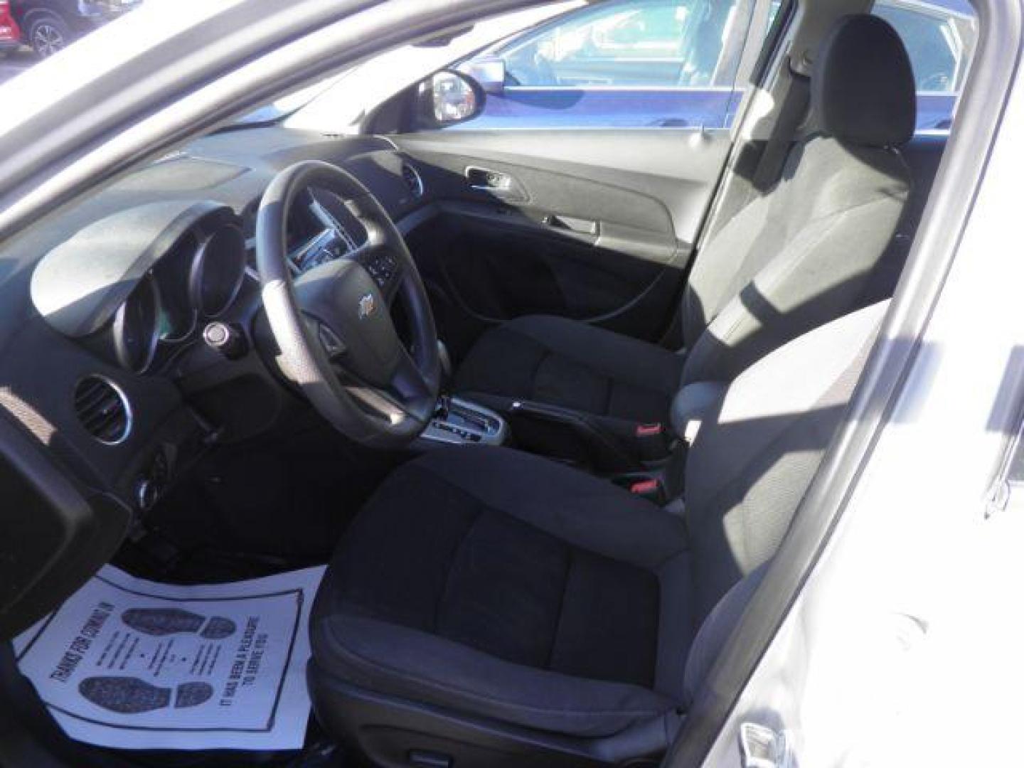 2016 Silver Chevrolet Cruze Limited 1LT Auto (1G1PE5SB6G7) with an 1.4L I4 engine, AT transmission, located at 15520 McMullen Hwy SW, Belair, MD, 21502, (301) 729-3700, 39.581375, -78.846451 - Photo#1