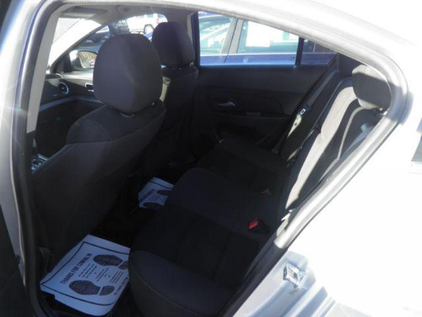 2016 Silver Chevrolet Cruze Limited 1LT Auto (1G1PE5SB6G7) with an 1.4L I4 engine, AT transmission, located at 15520 McMullen Hwy SW, Belair, MD, 21502, (301) 729-3700, 39.581375, -78.846451 - Photo#3