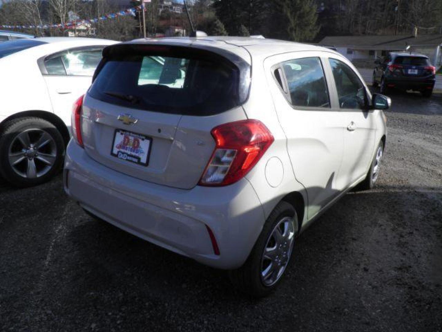 2016 Tan Chevrolet Spark LS CVT (KL8CB6SA0GC) with an 1.4L 4L engine, AT transmission, located at 15520 McMullen Hwy SW, Belair, MD, 21502, (301) 729-3700, 39.581375, -78.846451- Photo#5