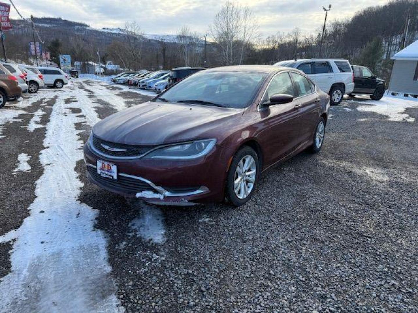 2016 MAROON /Black, premium cloth Chrysler 200 Limited (1C3CCCABXGN) with an 2.4L L4 engine, AT transmission, located at 19521 New George's Creek Rd SW, Barton, MD, 21521, (301) 463-2404, 39.524323, -79.017906 - Photo#0