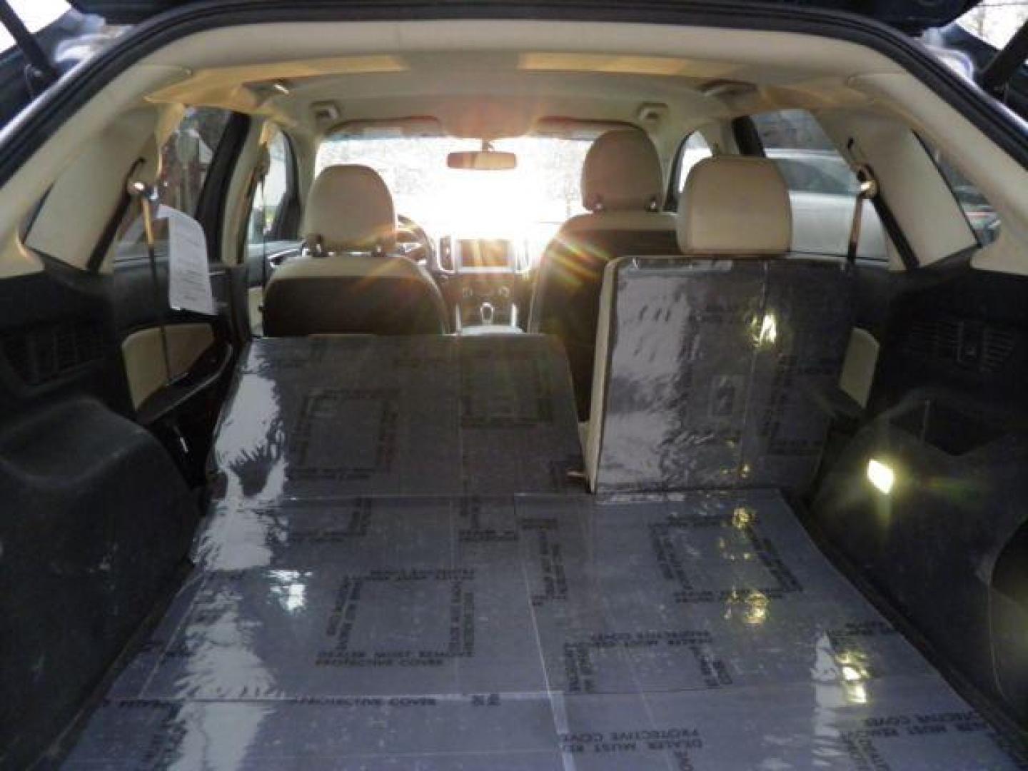 2016 Blue Ford Edge SEL AWD (2FMPK4J86GB) with an 3.5L V6 engine, AT transmission, located at 15520 McMullen Hwy SW, Belair, MD, 21502, (301) 729-3700, 39.581375, -78.846451 - Photo#4