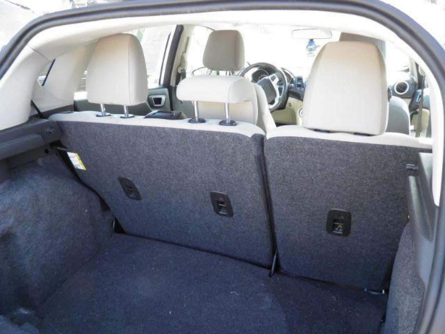 2016 Gray Ford Fiesta SE Hatchback (3FADP4EJXGM) with an 1.6L I4 engine, AT transmission, located at 19521 New George's Creek Rd SW, Barton, MD, 21521, (301) 463-2404, 39.524323, -79.017906 - Photo#4