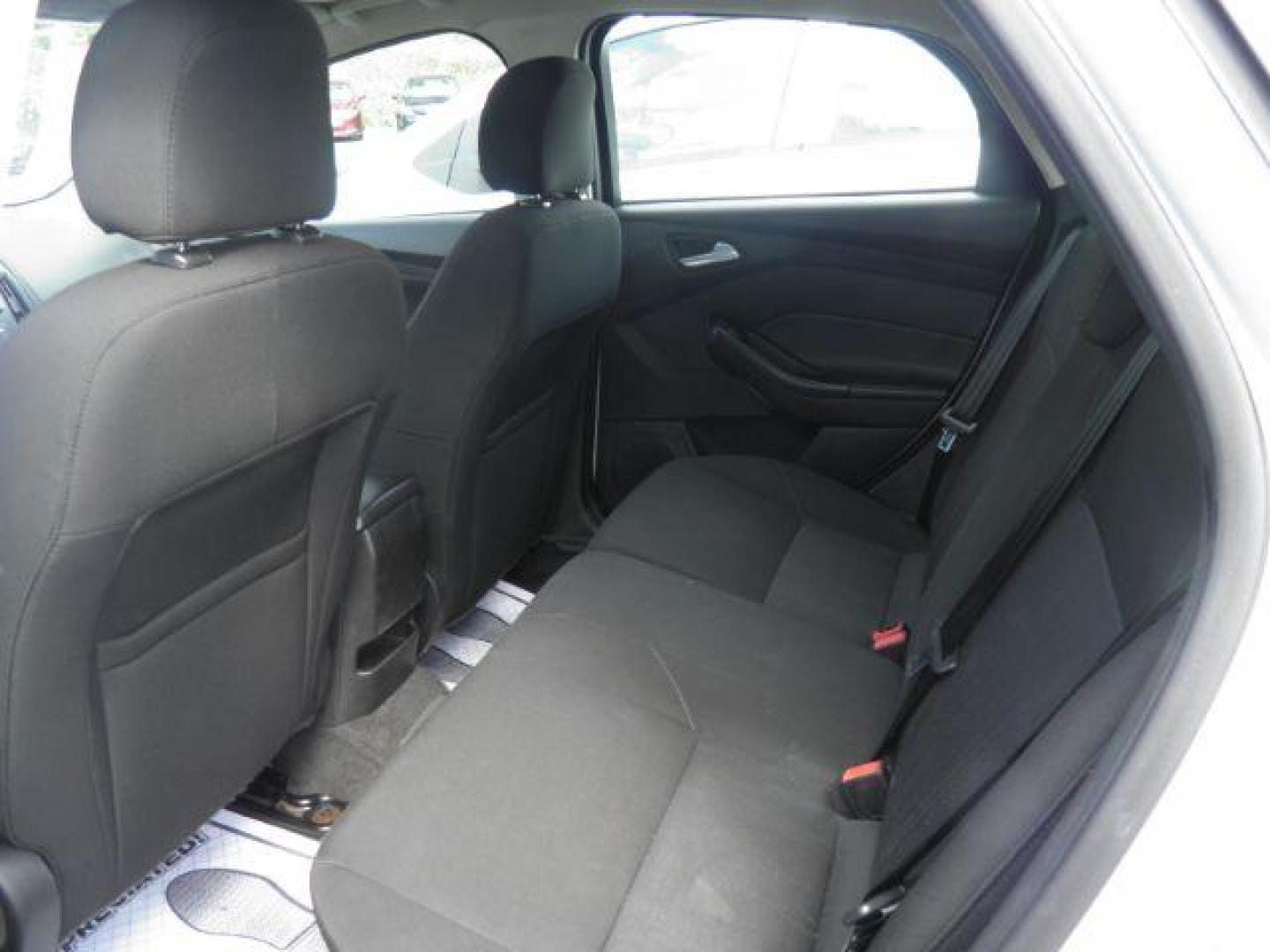 2016 White Ford Focus SE Hatch (1FADP3K25GL) with an 2.0L I4 engine, AT transmission, located at 15520 McMullen Hwy SW, Belair, MD, 21502, (301) 729-3700, 39.581375, -78.846451 - Photo#3