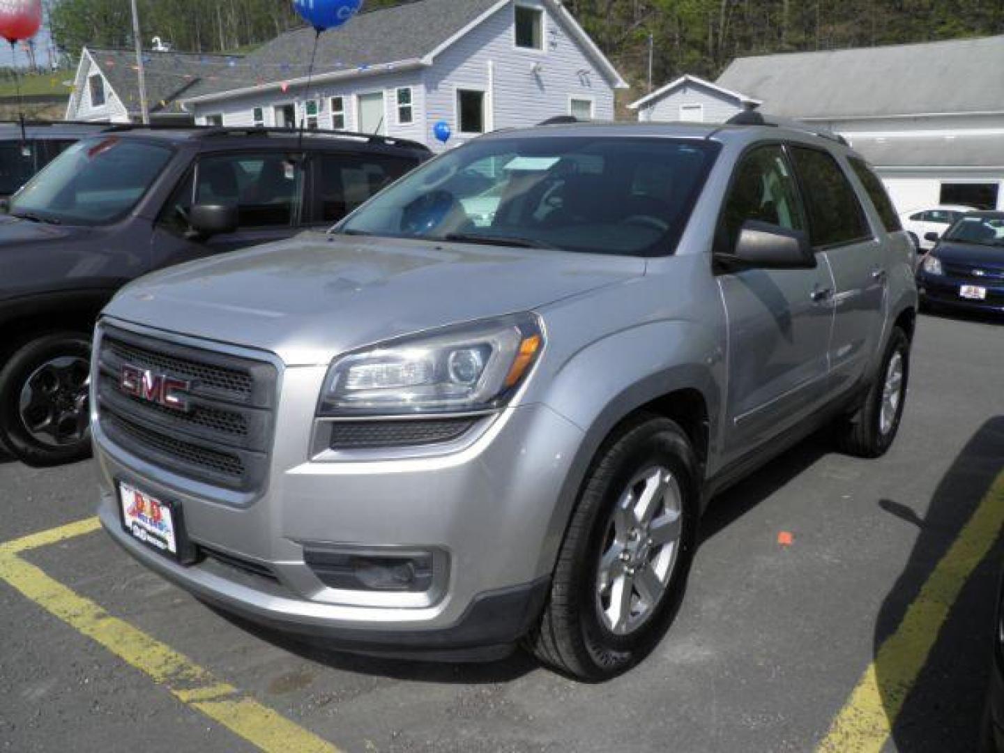 2016 GRAY GMC Acadia SLE-1 AWD (1GKKVNED7GJ) with an 3.6L V6 engine, AT transmission, located at 15520 McMullen Hwy SW, Belair, MD, 21502, (301) 729-3700, 39.581375, -78.846451 - Photo#0