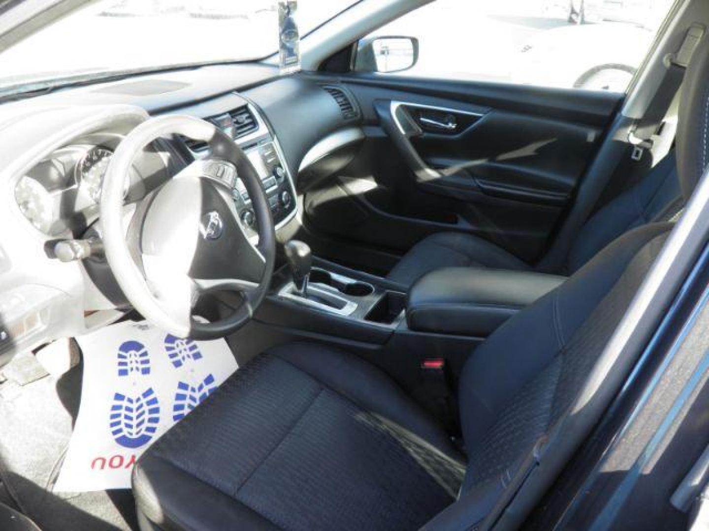 2016 Black Nissan Altima 2.5 S (1N4AL3APXGN) with an 2.5L I4 engine, AT transmission, located at 19521 New George's Creek Rd SW, Barton, MD, 21521, (301) 463-2404, 39.524323, -79.017906 - Photo#1