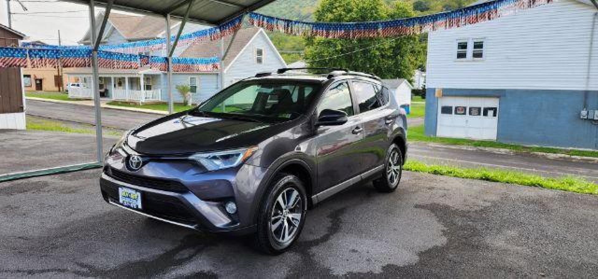 2016 Gray /Black, cloth Toyota RAV4 XLE AWD (JTMRFREV2GJ) with an 2.5L L4 engine, AT transmission, located at 15520 McMullen Hwy SW, Belair, MD, 21502, (301) 729-3700, 39.581375, -78.846451 - Photo#2