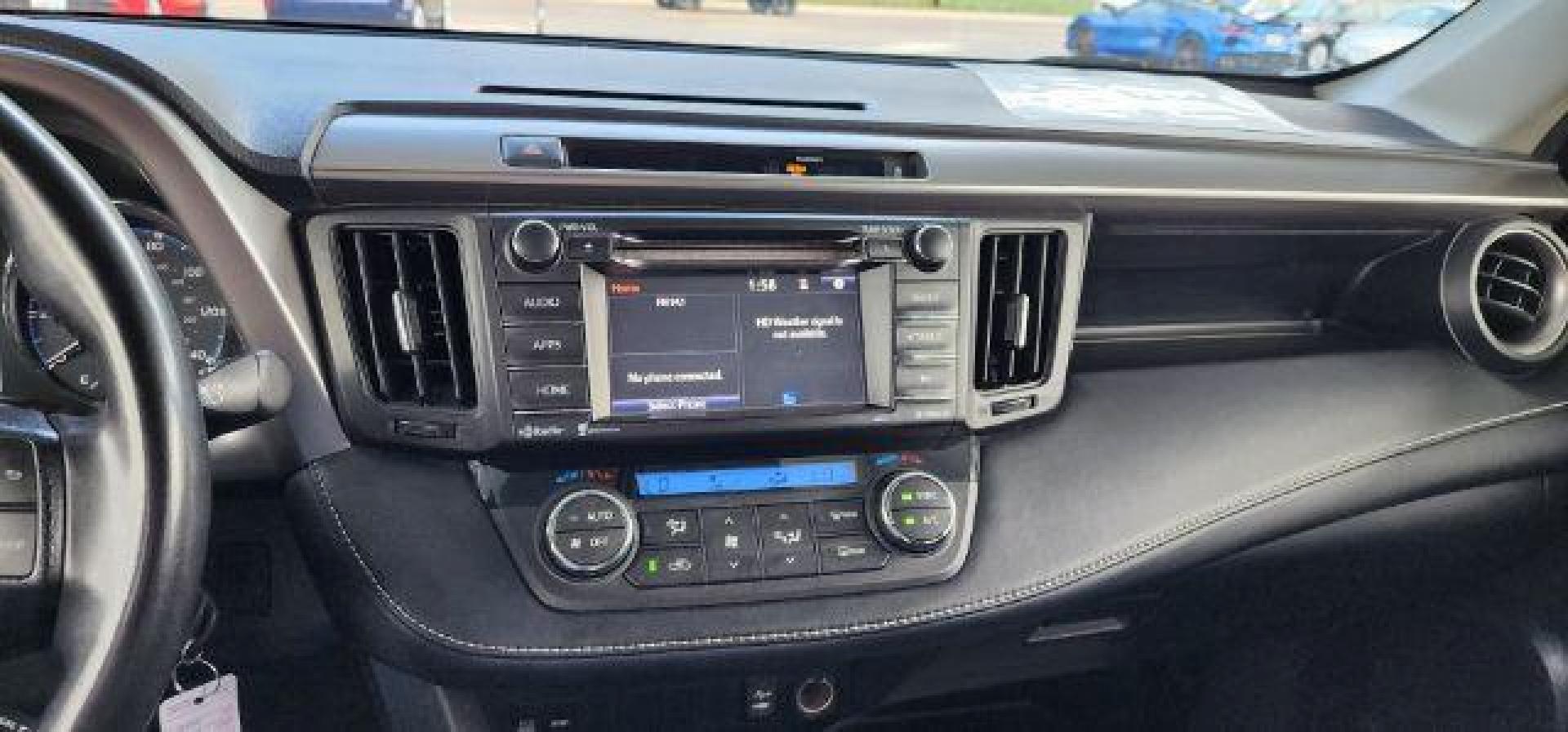2016 Gray /Black, cloth Toyota RAV4 XLE AWD (JTMRFREV2GJ) with an 2.5L L4 engine, AT transmission, located at 15520 McMullen Hwy SW, Belair, MD, 21502, (301) 729-3700, 39.581375, -78.846451 - Photo#6