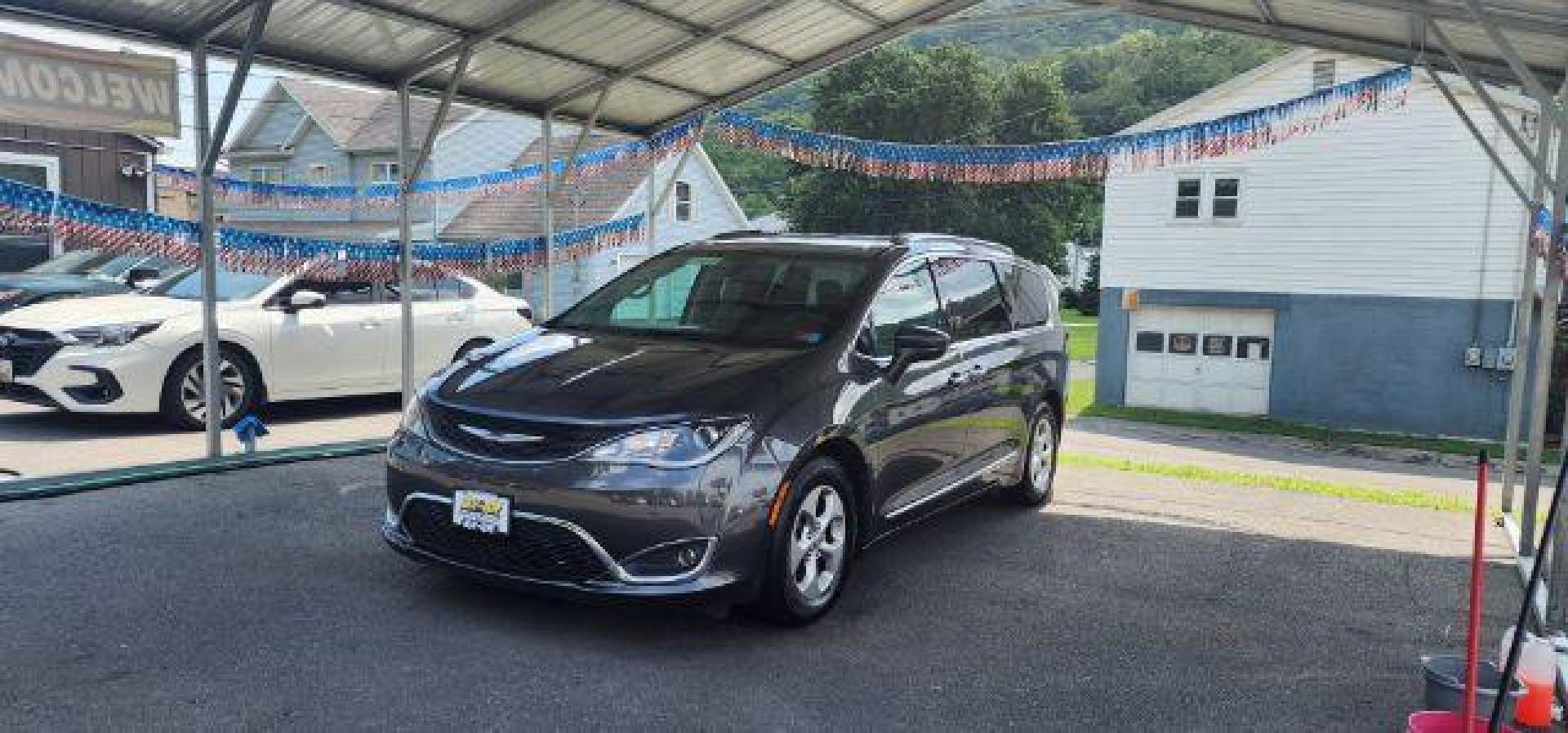 2017 GRAY /Leather Black CHRYSLER PACIFICA TRG (2C4RC1EG1HR) with an 3.6L V6 engine, AT transmission, located at 15520 McMullen Hwy SW, Belair, MD, 21502, (301) 729-3700, 39.581375, -78.846451 - Photo#2