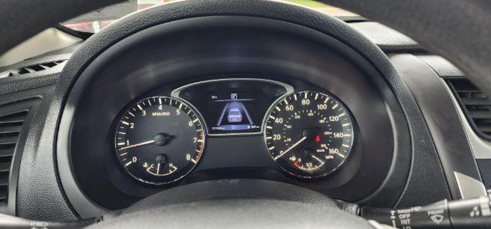 2018 White /Charcoal, cloth Nissan Altima 2.5 S (1N4AL3APXJC) with an 2.5L I4 engine, AT transmission, located at 19521 New George's Creek Rd SW, Barton, MD, 21521, (301) 463-2404, 39.524323, -79.017906 - Photo#4