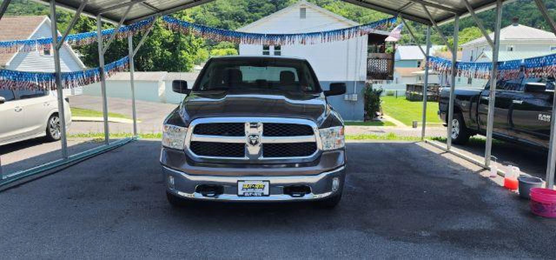 2018 BROWN /Black/Diesel Gray, vinyl RAM 1500 Tradesman Crew Cab LWB 4WD (1C6RR7ST2JS) with an 5.7 V8 engine, AT transmission, located at 15520 McMullen Hwy SW, Belair, MD, 21502, (301) 729-3700, 39.581375, -78.846451 - Photo#1